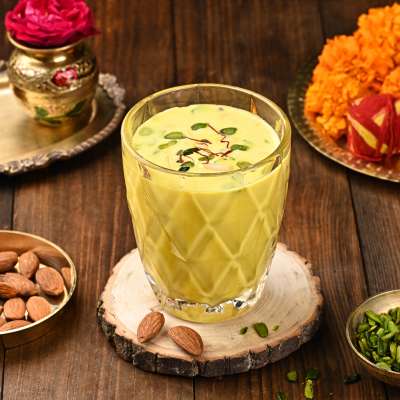Kesar Milk Shake
